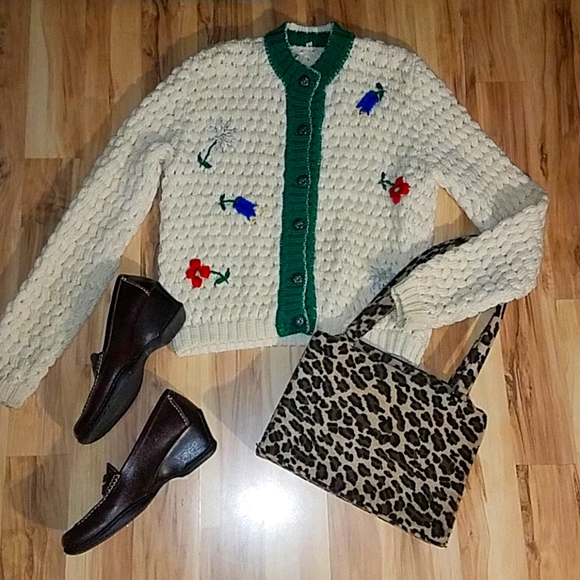 Vintage 1950s  Hand Embroidered Sweater - Picture 1 of 13